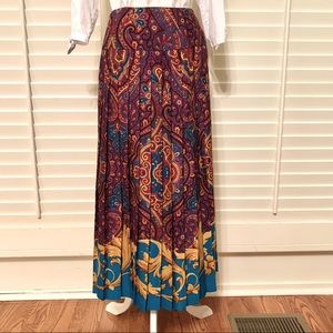 Vintage Richard Warren Scarf Print Pleated Skirt